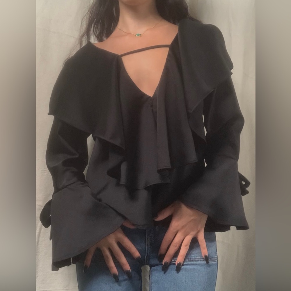 LULUS black blouse with bell sleeves and ruffles !